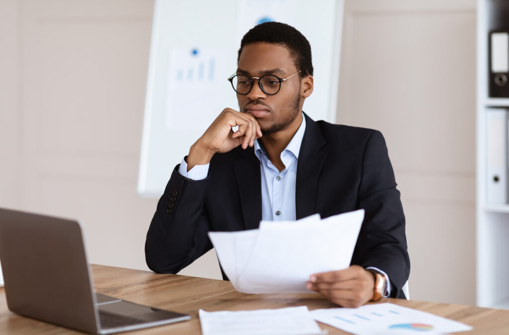 HR evaluating a new hire for culture fit